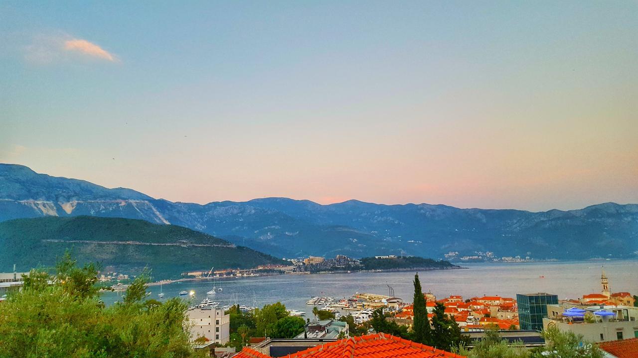 Apartman Sa Pogledom Na More 4 Budva Luaran gambar