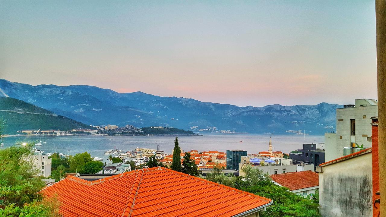 Apartman Sa Pogledom Na More 4 Budva Luaran gambar